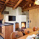 Promi Alm - Luxus Flachau