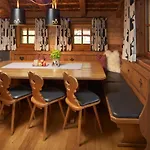 Promi Alm - Luxus * Flachau