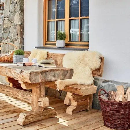 Promi Alm - Luxus *
