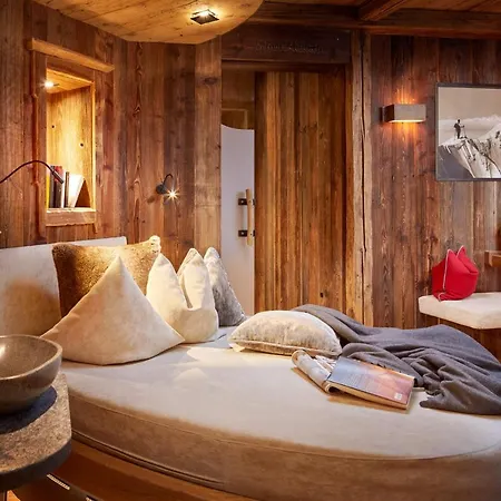 Promi Alm - Luxus Chalet *