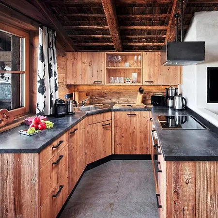 Promi Alm - Luxus Chalet
