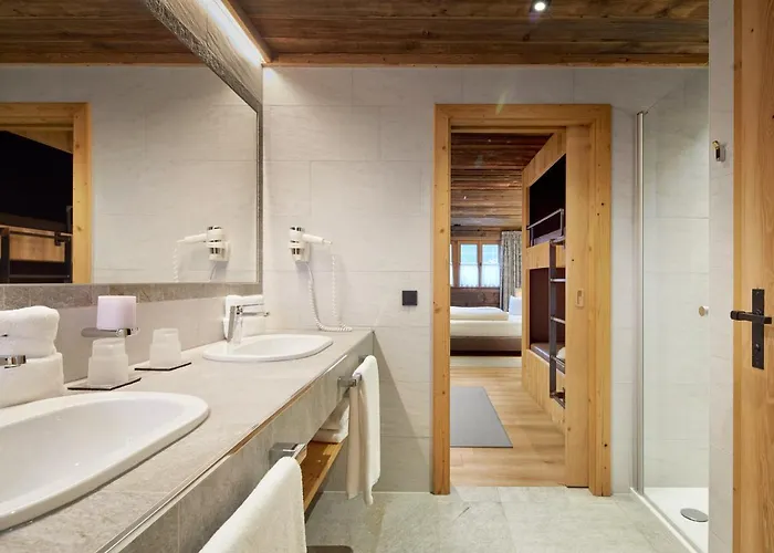 Promi Alm - Luxus Флахау