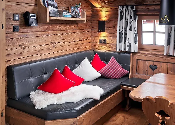 Promi Alm - Luxus フラッハウ